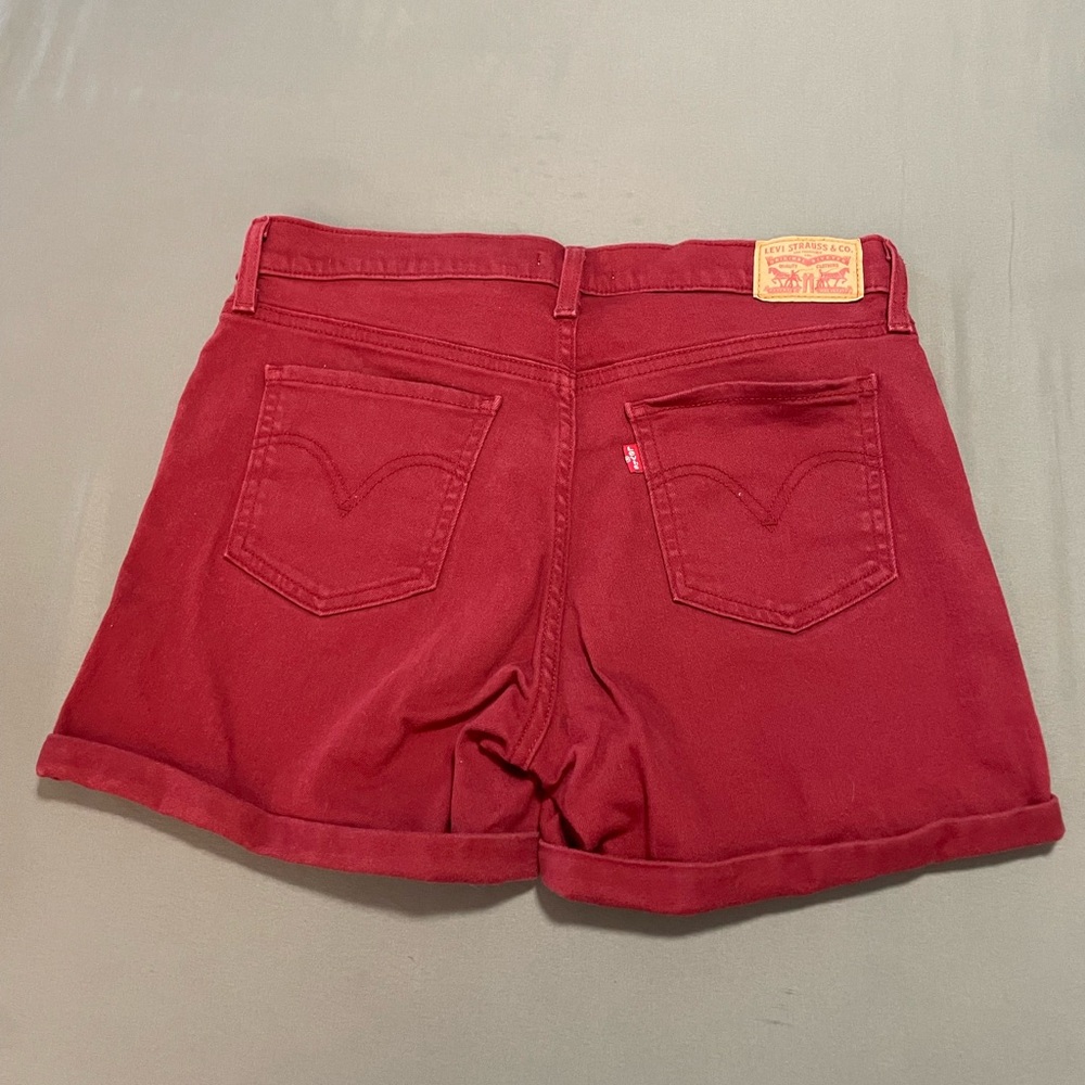 Levi's ❤️Mid Lenght Women's Cherry Red Jean Shorts, size 30 (EUC) - Picture 2 of 9